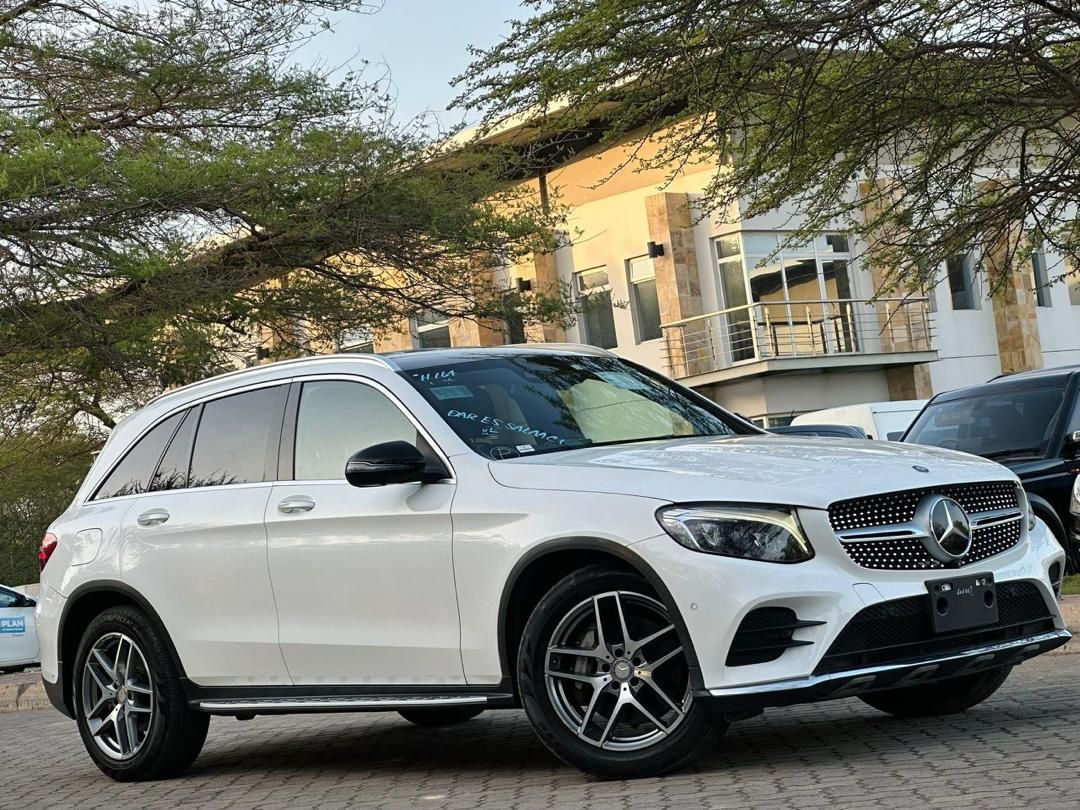 Mercedes Benz